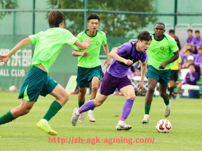 AG娱乐登录-火箭队对阵小牛队直播赛况与技术统计回顾